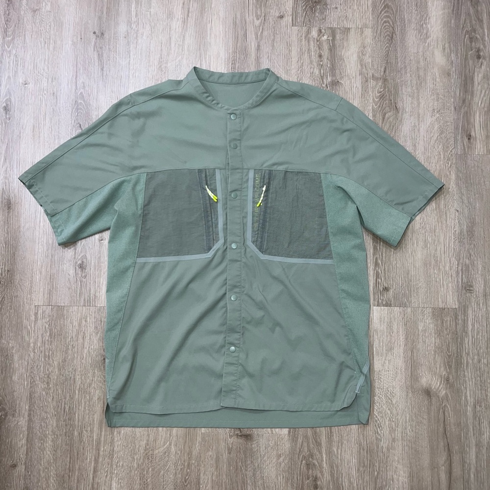 NWOT Lululemon Mens Water Repellent Hiking Shirt Mens L